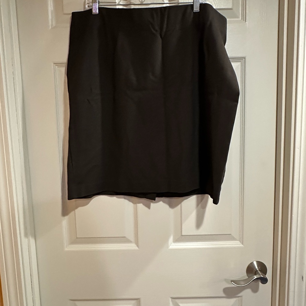 J. Jill Elegant Black Pencil Skirt